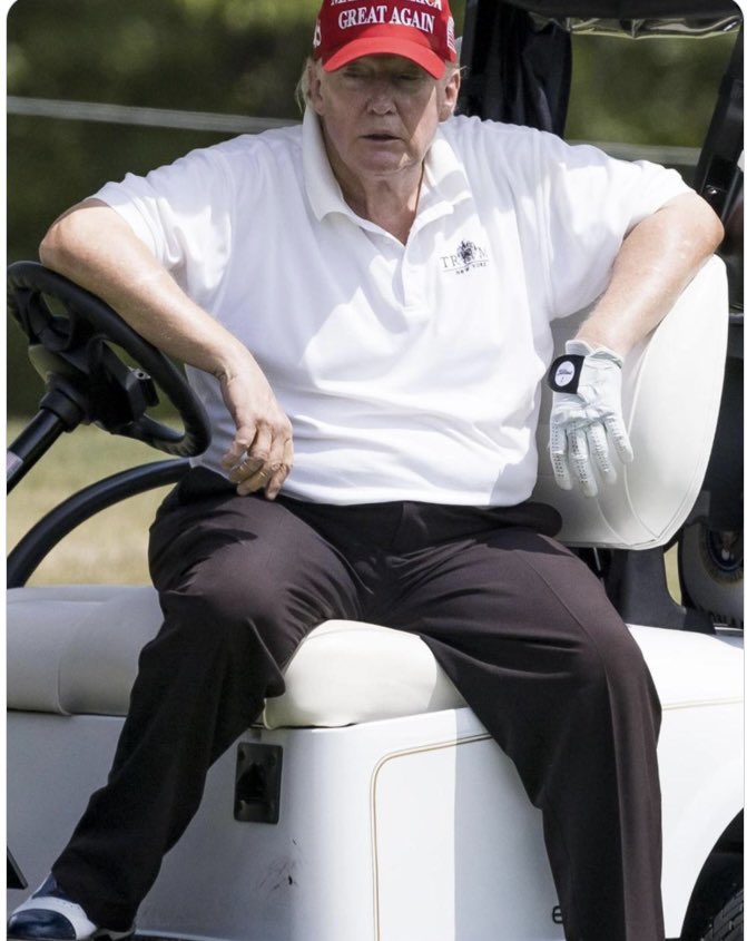 marlene4719's tweet image. Trump on Pritzker:  “The governor is a big fat slob.”