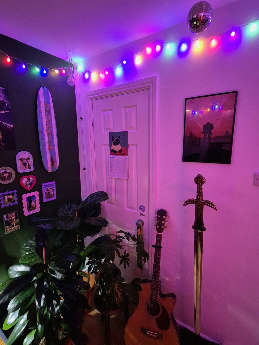 Becky Taylor tweet media