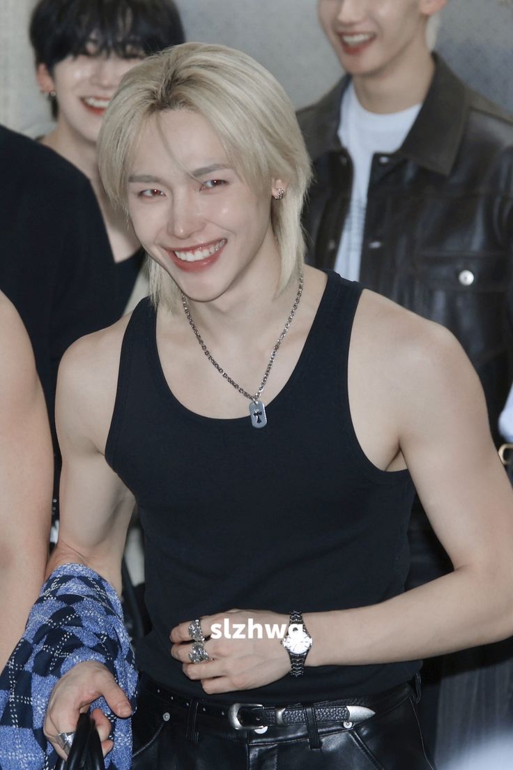 gogumnyan's tweet image. So this Nicholas existed, by the way