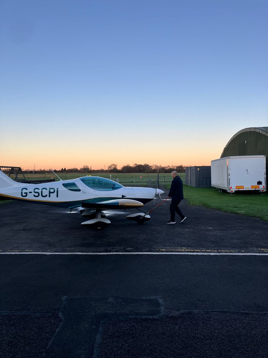 pplbarton's tweet image. A cold and frosty morning @bartonaerodrome, pulling the Sportcruiser from the hangar, then up and about    with eldest for an hour, before breakfast. The perfect horizon! Love it