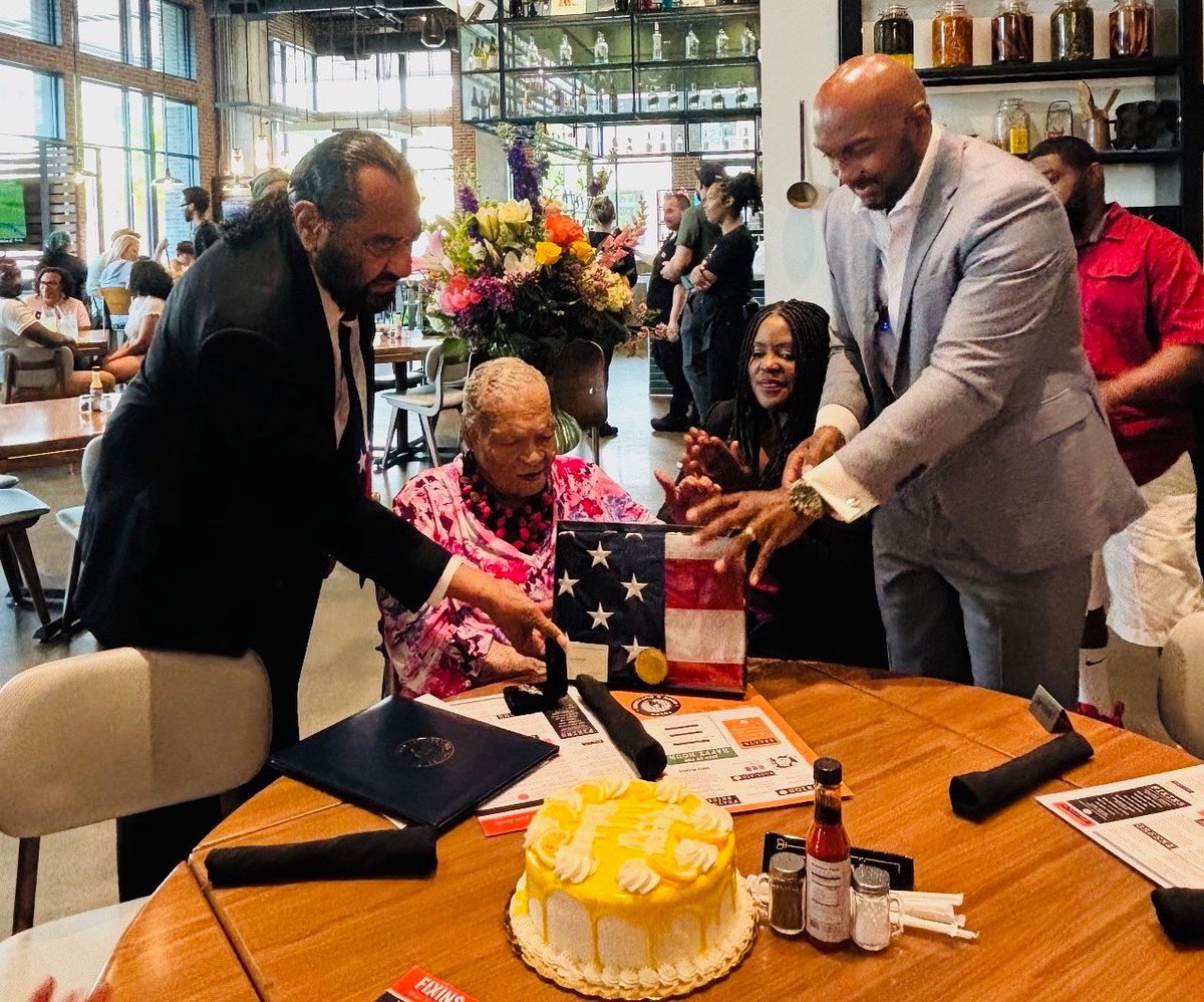 RepAlGreen's tweet image. Today we mourn the passing of 111 year old Tulsa Massacre survivor Viola Fletcher who dedicated her life to advocacy and justice. This included her testifying before Congress where we introduced a bill to award $20 million in recompense to survivors. May her story never be buried