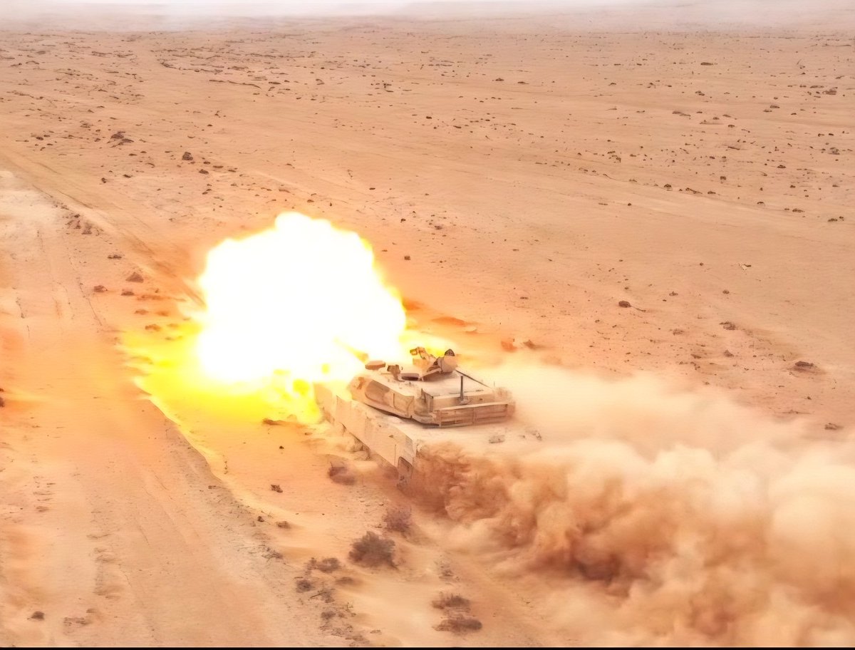 KOMARMIES's tweet image. #Moroccan #Army 🇲🇦 M1A1 #Abrams Main Battle #Tank Shoot 🔥#Morocco #Maroc