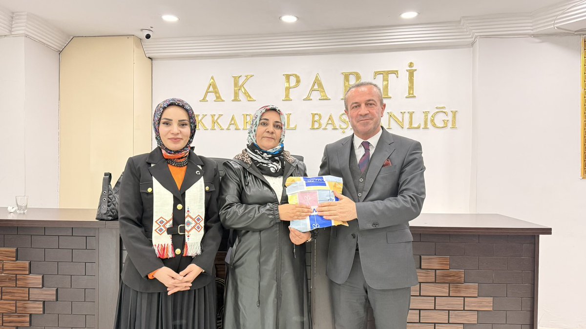 📍 Hakkari

✅ AK Parti Hakkâri İl Başkanlığı 

Kadın Kolları İl Başkanlığımızın, Haftalık Olağan Yönetim Kurulu Toplantısına iştirak ettik.

AK Kadınlarımız, memleketimizin her köşesinde, İlimizin her evinde bereketli ayak izlerini bırakacağına inancımız tamdır.

Mütevazi,