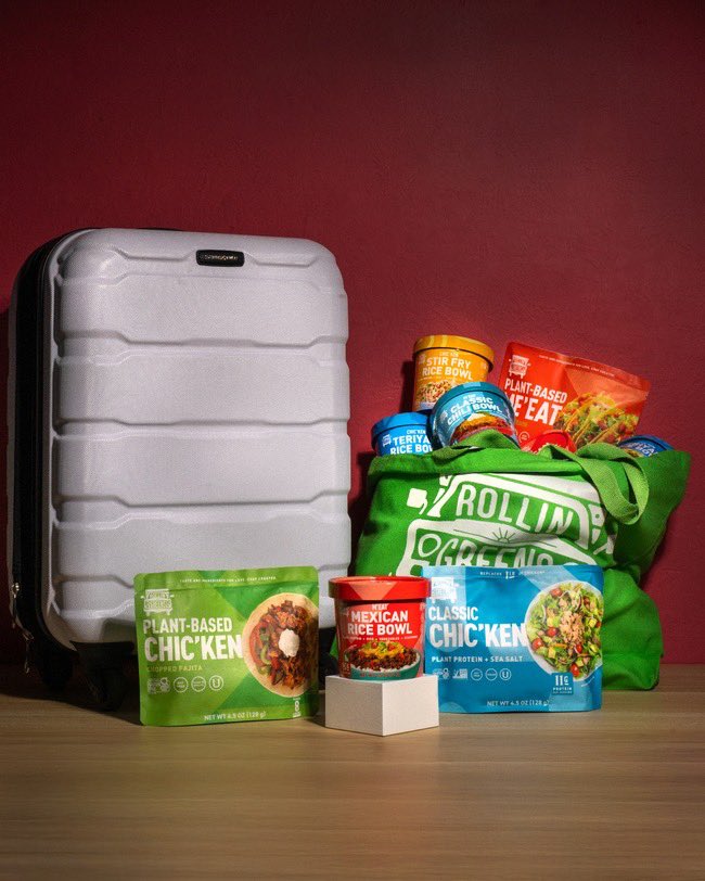 RollinGreens1's tweet image. ✈️ Holiday travel = ON.
Don’t forget your essentials
Protein Packs + Protein Bowls. #packtheessentials #proteinonthego #plantbased #holidaytraveleats