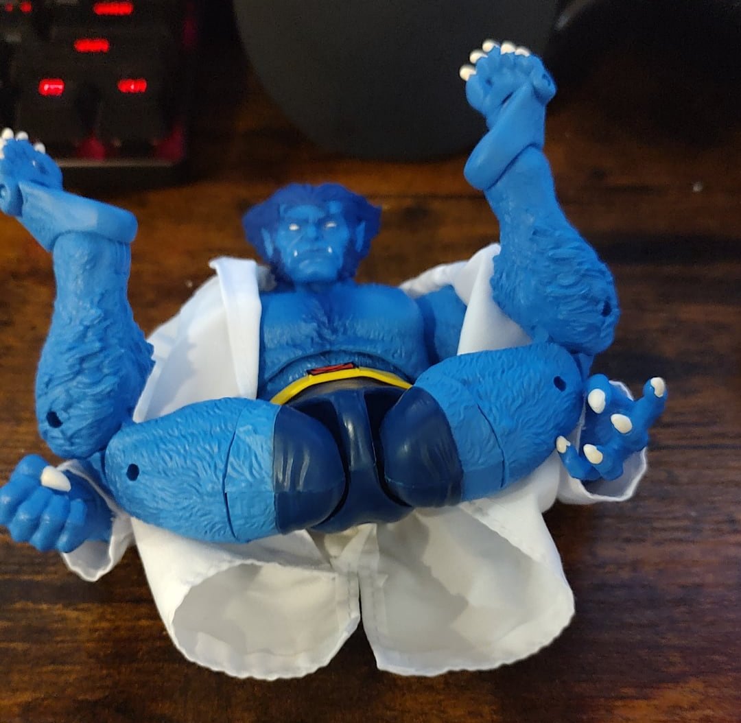 QuotesDogV2's tweet image. First thing I did with my new beast fig today