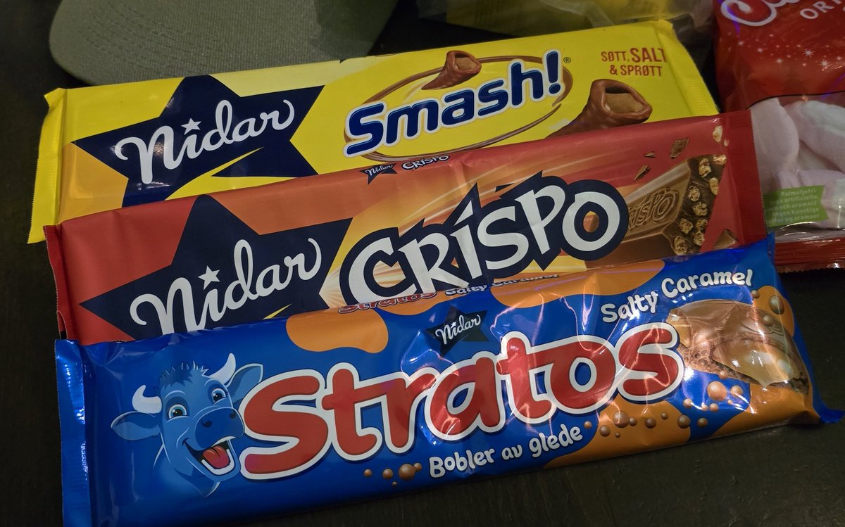 frontlinekit's tweet image. Can anyone guess who I just met? 😍