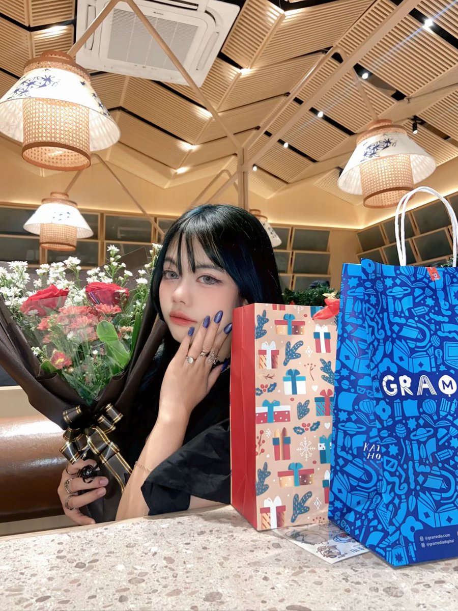 phytroth's tweet image. thanks novemberain