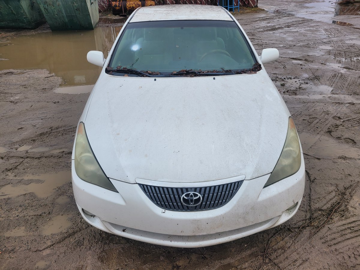 PIERCE_AUTO's tweet image. Check out the 2004 #Toyota #Solara we just added to our inventory for parts!