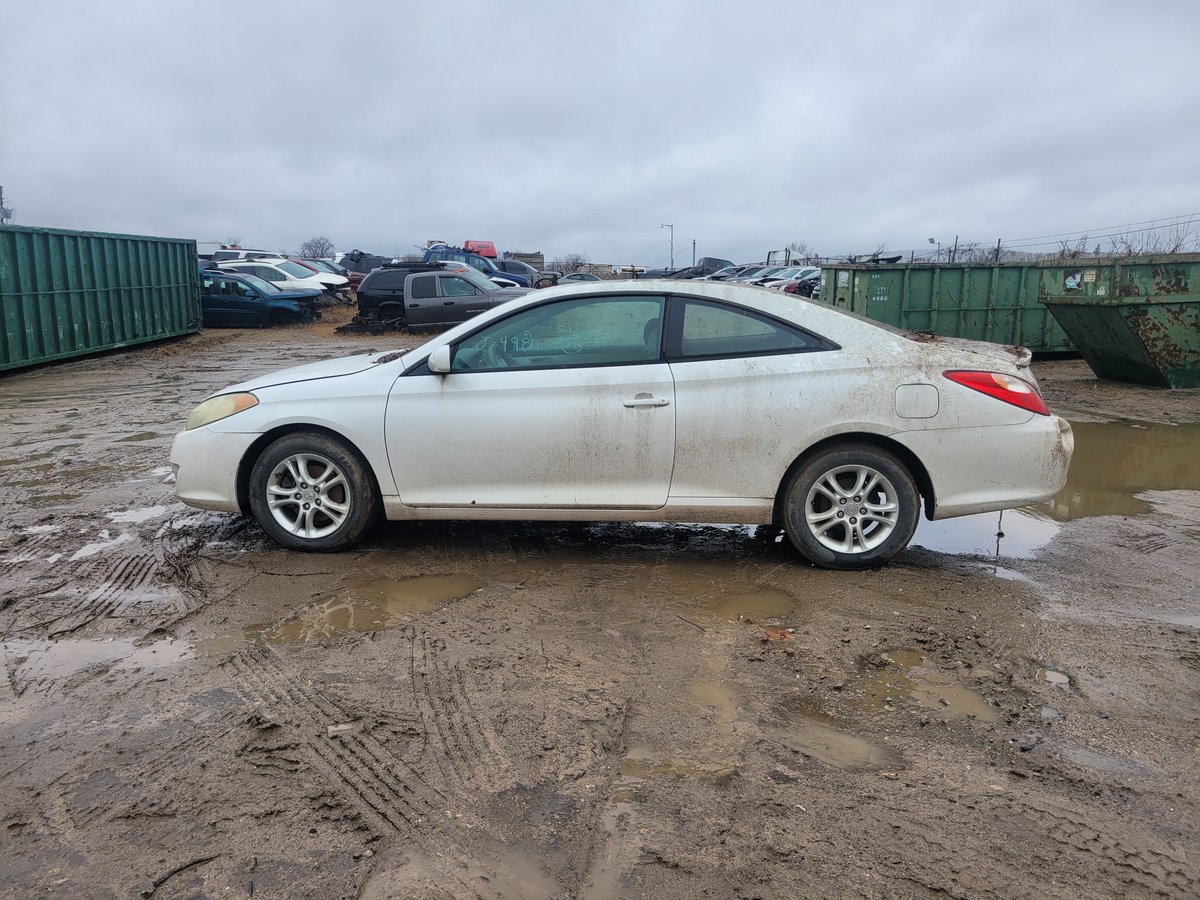 PIERCE_AUTO's tweet image. Check out the 2004 #Toyota #Solara we just added to our inventory for parts!