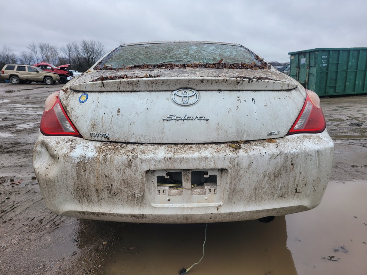 PIERCE_AUTO's tweet image. Check out the 2004 #Toyota #Solara we just added to our inventory for parts!
