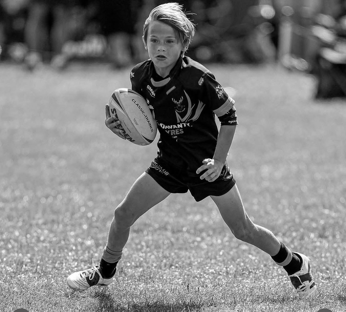 Dougie’s team Hindley Stags U9 Blacks, who I coach are looking for sponsors for our brand-new kit for next season, when we move up to U10 Blacks. If you own a business, or know someone who might be interested in supporting local team. Your logo will be on the Jersey. Thank you