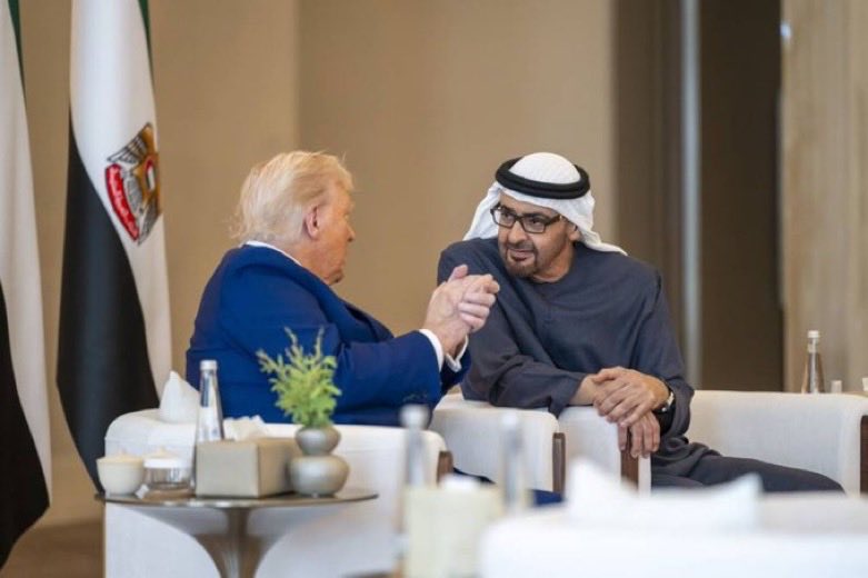 اجتماع روسي أوكراني أمريكي في أبو ظبي في الإمارات

وزلنسكي يلمح لقبول مقترح ترامب لوقف الحرب

نترقب انتهاء الحرب الروسية الاوكرانية من عاصمة السلام 

ابوظبي 🇦🇪🤍