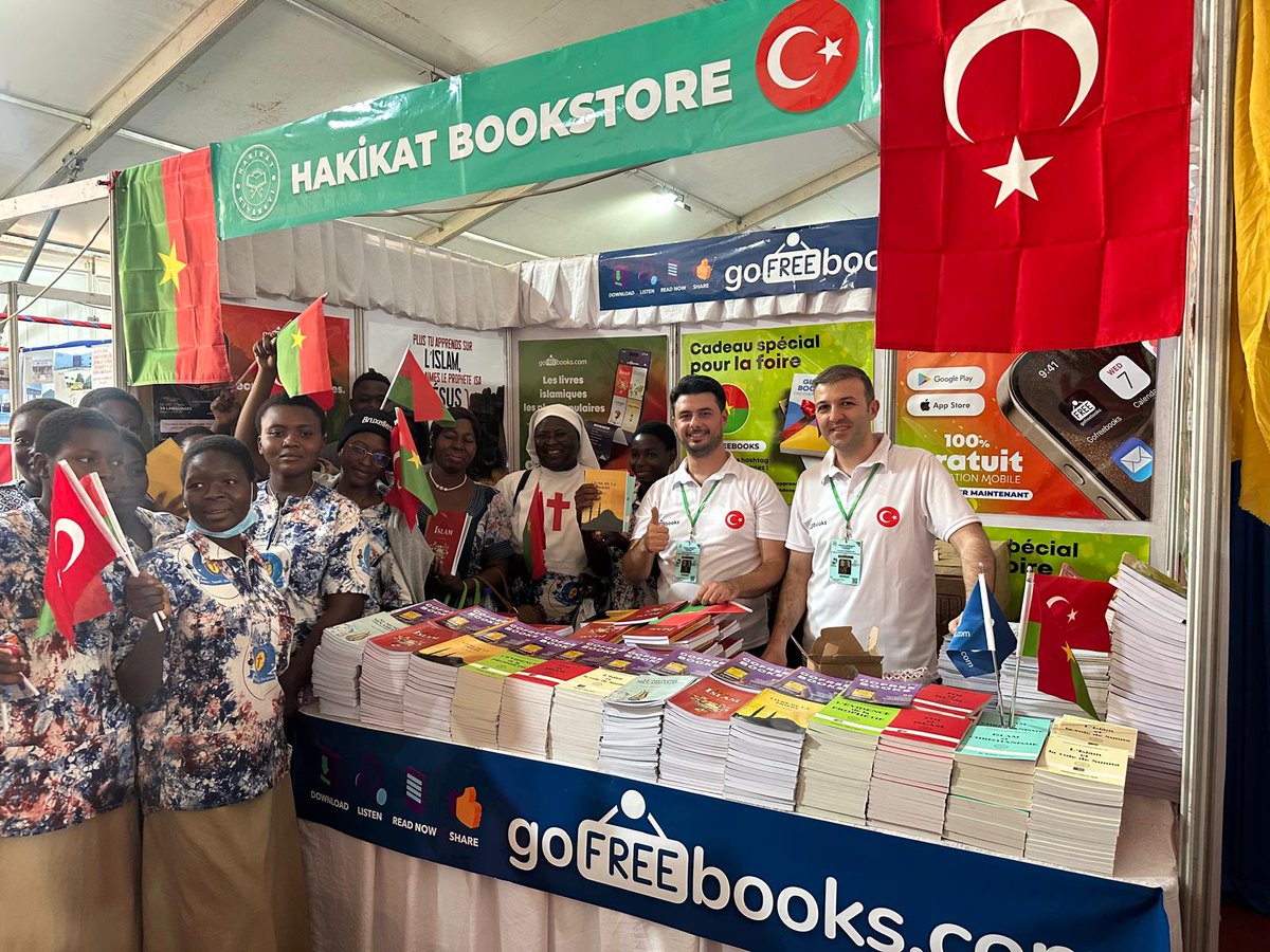gofreebooks's tweet image. Gofreebooks team at the book fair in BURKİNO FASO 🇧🇫🇹🇷📚

#go #free #books #gofreebooks #team #at #the #book #fair #in #burkina #faso #burkinafaso #Africa #burkina