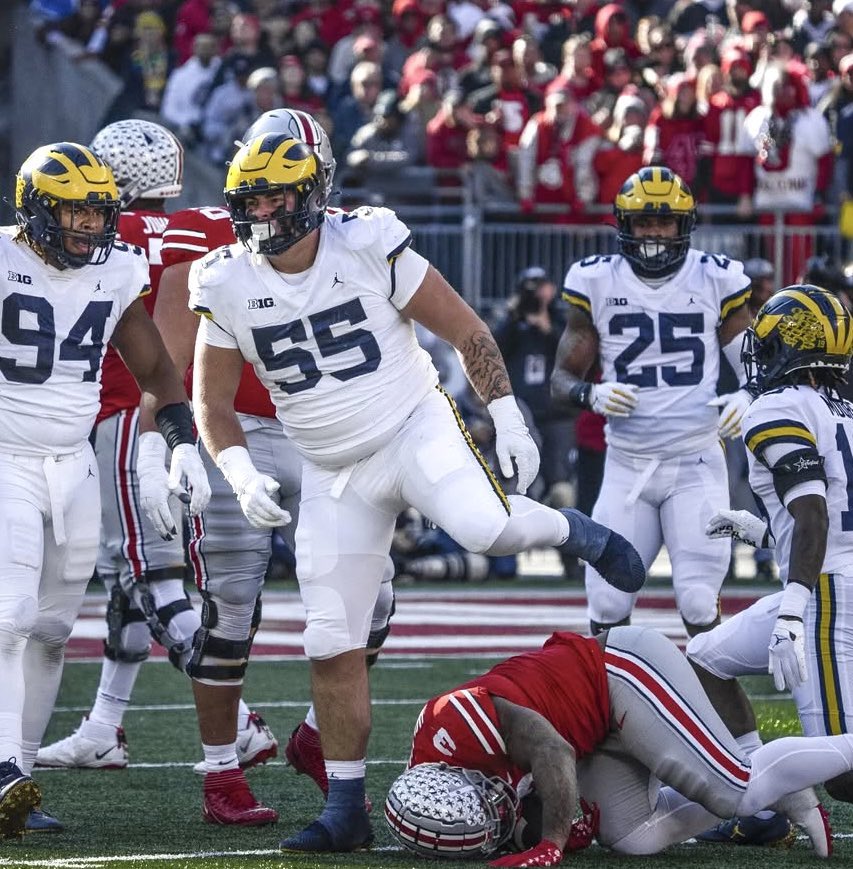 uofmcoverage's tweet image. BEAT OHIO.