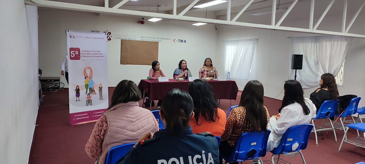 _indiscapacidad's tweet image. En la “5ª Jornada por la #Inclusión de Niñas, Adolescentes y Mujeres con #Discapacidad”, en el que se habló sobre el curso “PodeRosa” de Juntos, Una Experiencia Compartida, el cual es un espacio de empoderamiento, que brinda herramientas de suma importancia para prevenir y…