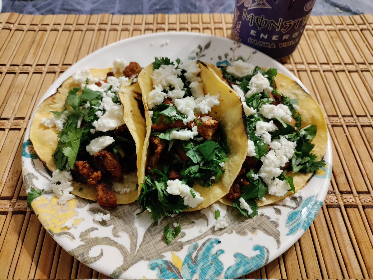 mandelaefectype's tweet image. Sorry for being a bit of a slut, but i had to post my taco on the tl 😏 (dont let this flop)