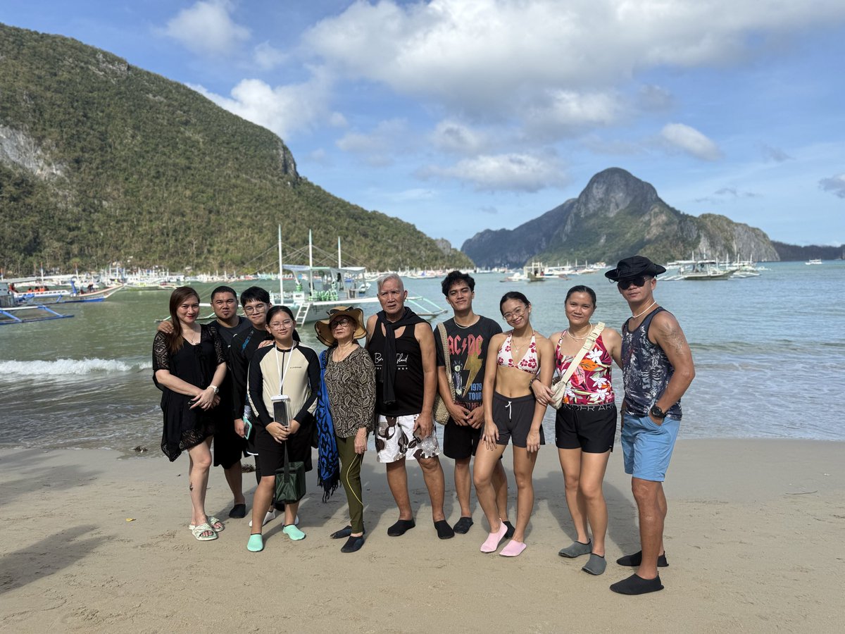 shatorres02's tweet photo. Beachin’ with my Fam
#Palawan #ElNido https://t.co/NCw4muSdKz