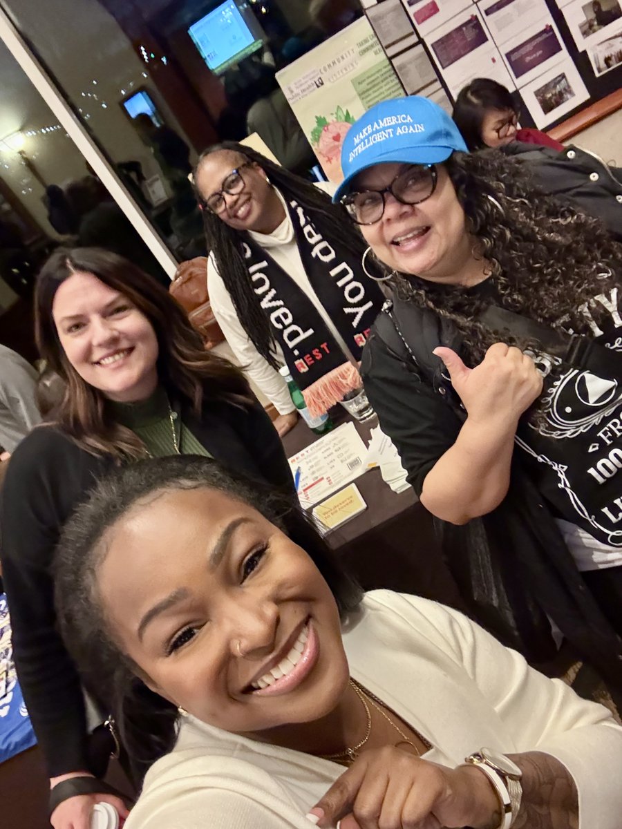 REST_Seattle's tweet image. REST was thrilled to table at King County’s Behavioral Health Forum last week. 💜 We shared about our survivor centered mental health and substance use recovery services, where 81% of enrolled clients reported improved mental health last year.