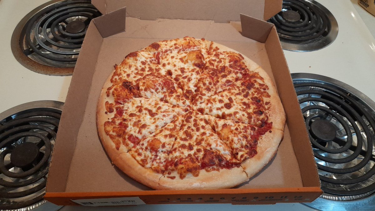 The last pizza of November. Who want's a piece?