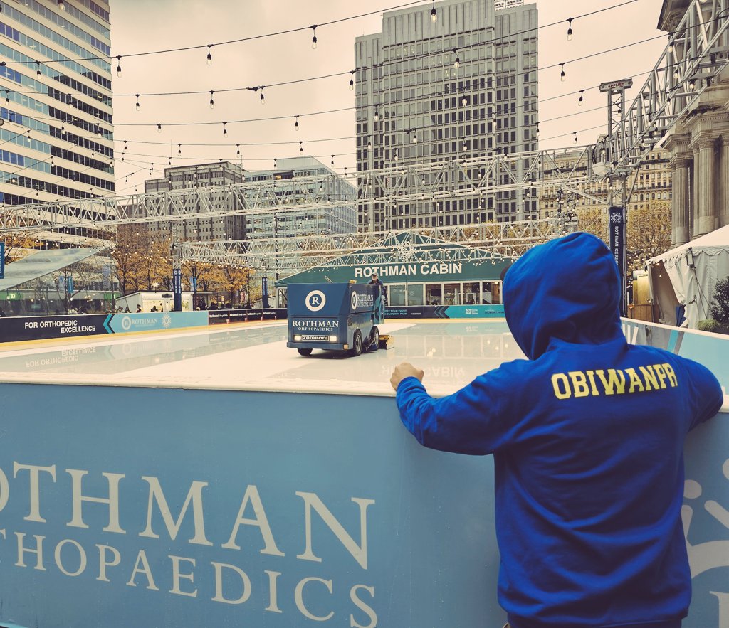pr_obiwan72609's tweet image. Behind this hoodie there’s a mind designing the next Web3 playground.
Physical world for inspiration, digital world for innovation. 🚀 #OnChain #Web3Vision #Web3Future #BuildersJourney