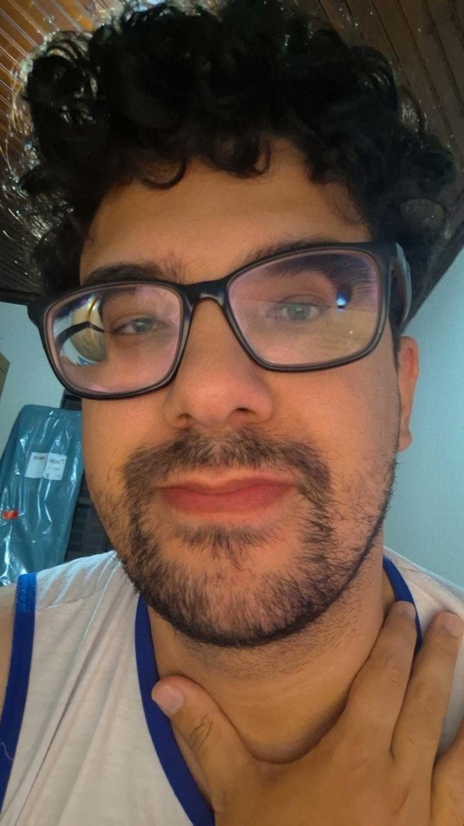 DracCode's tweet image. Caralho amizades, fazer prova de recuperação final é um porre.