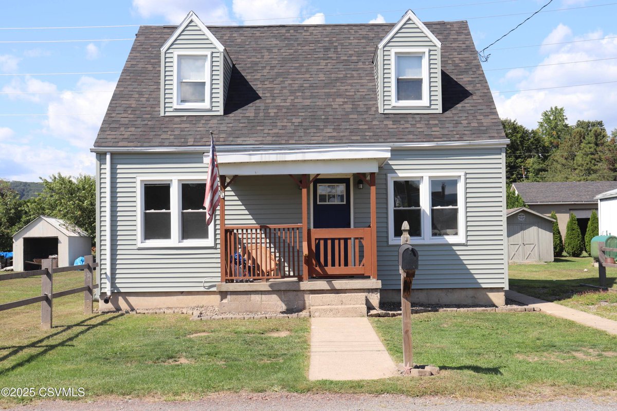 KeyPartnersReal's tweet image. 1111 8TH AVE, Berwick, PA 18603 just sold! Contact us for assistance in doing the same with your property. It would be our pleasure to work with you.