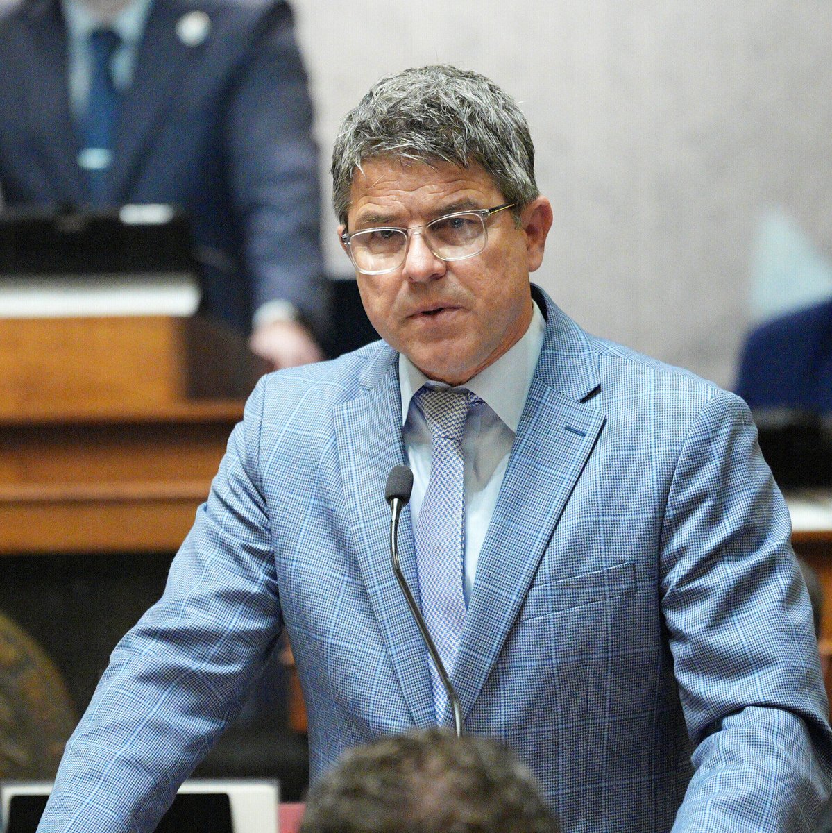 Coreandor's tweet image. Republican leaders in the legislature backtracked and said they would vote on a new congressional map that President Trump wants, though support remained uncertain.
nytimes.com/2025/11/25/us/…