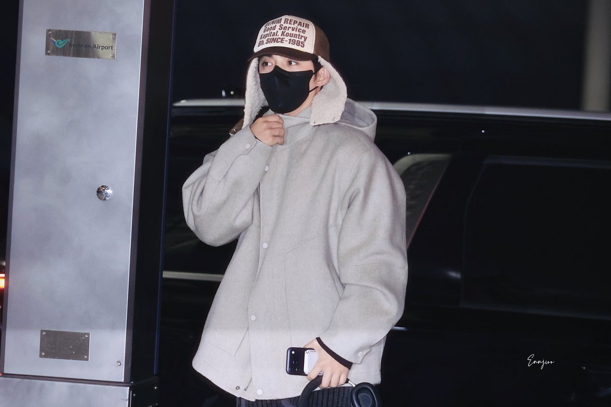 Ennnnnnjioo's tweet image. 251126 ICN 🤎 
 
#에스쿱스 #SCOUPS
#승철 #최승철
#세븐틴 #SEVENTEEN @pledis_17