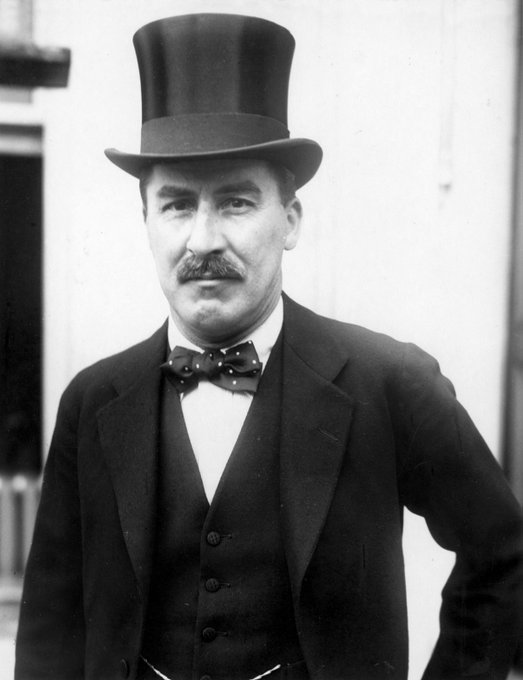 NathanFrancis__'s tweet image. &quot;It was a sight surpassing all precedent, and one we never dreamed of seeing.&quot;

☀️ #OTD in #History 26 November 1922,  British archaeologists #HowardCarter and #LordCarnarvon became the first people to enter the tomb of Pharaoh #Tutankhamun in more than 3000 years.