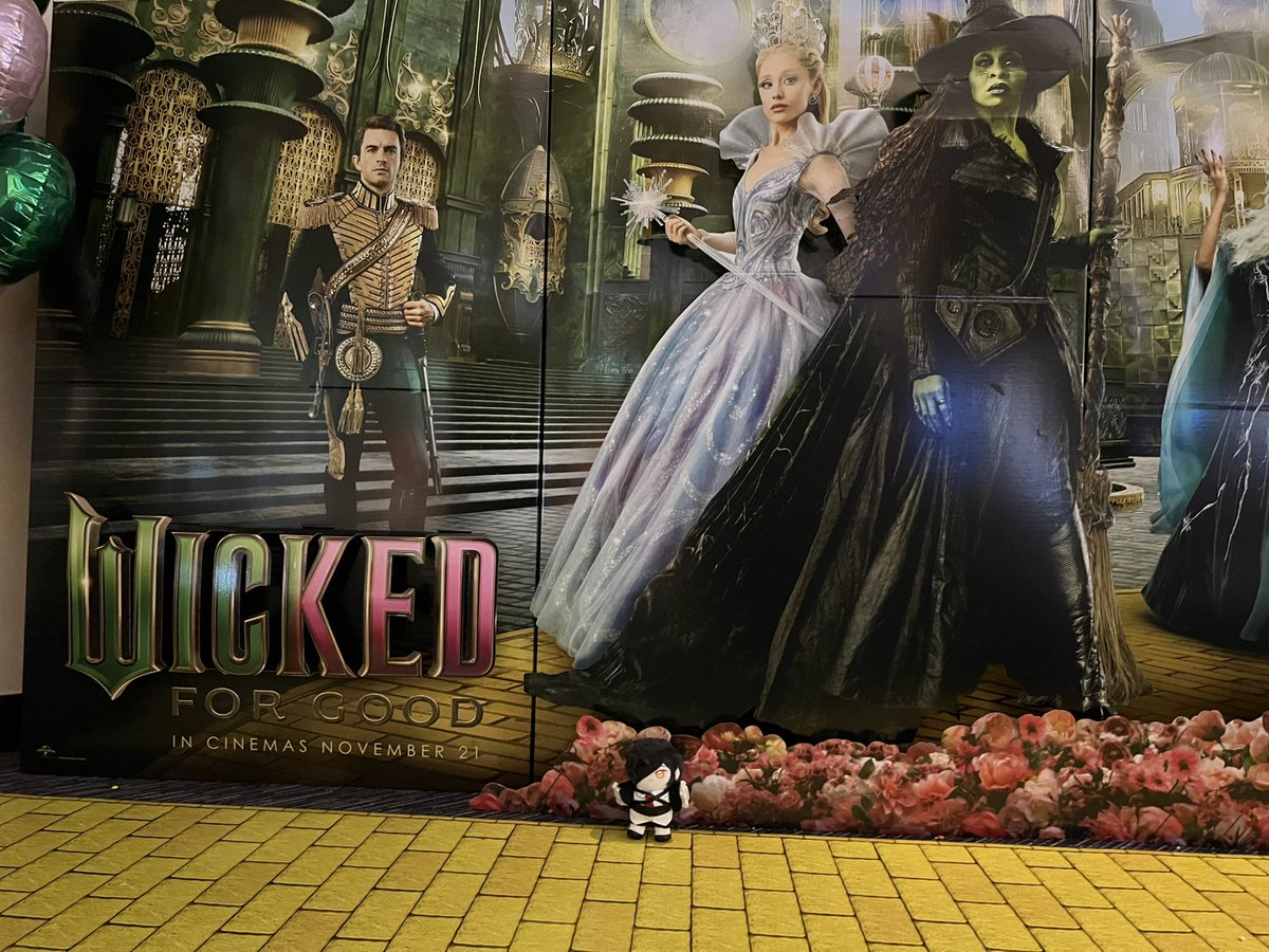 kirikaling's tweet photo. Today Kirika watched a movie https://t.co/5sh9m8uYEG