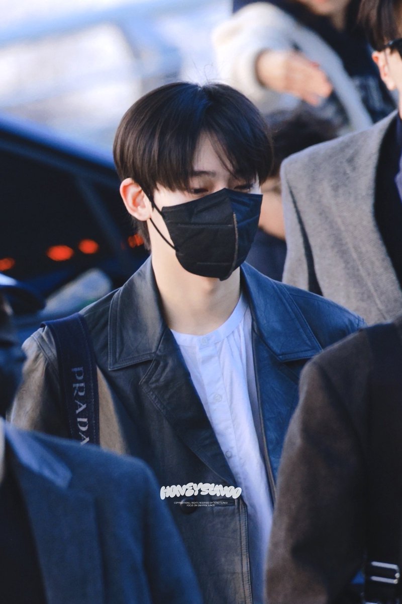 HoneySun_0624's tweet image. 251126
마마 화이팅🙂‍↕️💪🏻
#김선우 #엔하이픈_선우 #SUNOO #ENHYPEN
@ENHYPEN_members