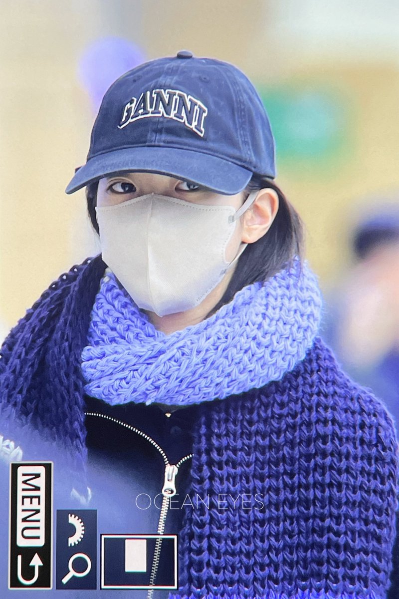 OCEAN EYES tweet media