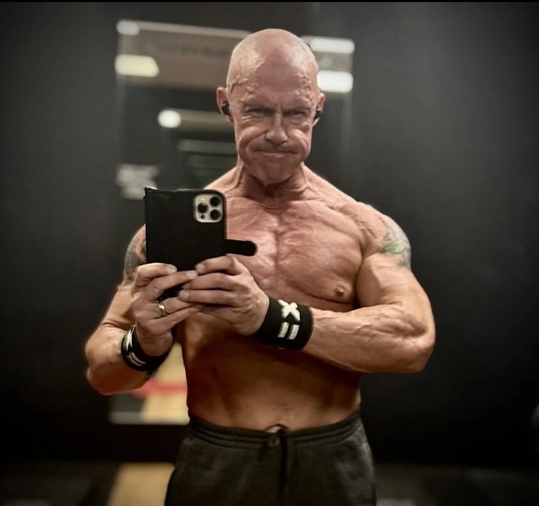 HealthandFit09's tweet photo. Rate his physique from 1/10🏋️‍♂️🔥

https://t.co/ZHj1HvMK0r https://t.co/uhYRIJmNuZ