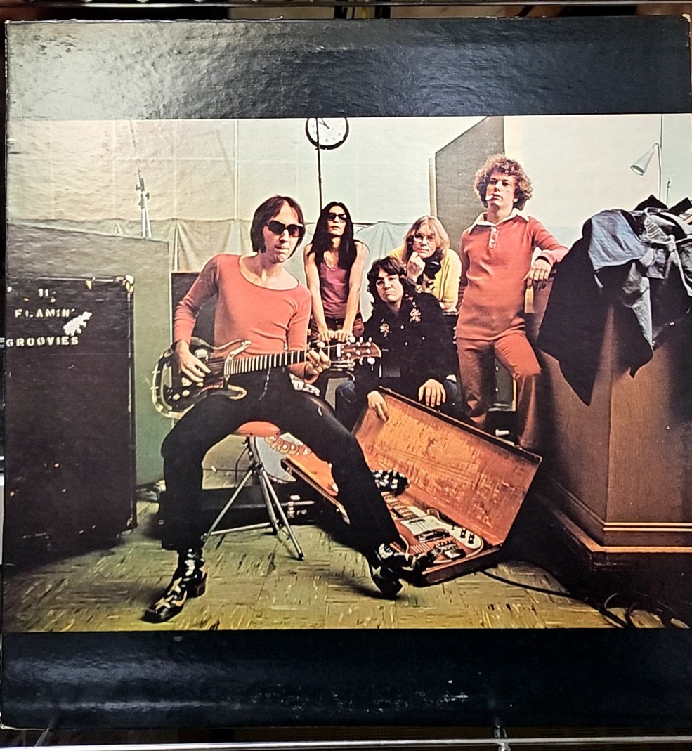 sexyedamurajap1's tweet photo. #FLAMINGROOVIES
#フレイミングルーヴィーズ
#theflamingroovies
#TEENAGEHEAD
#CyrilJordan
#RoyLoney
#ROYALONEY
#TimLynch
#GeorgeAlexander
#DannyMihm
#RICHARDROBINSON
#HIGHFLYINBABY
#CITYLIGHTS
#HAVEYOUSEENMYBABY?
#YESTERDAYSNUMBERS
#EVILHEARTEDADA
#DOCTORBOOGIE
#WHISKEYWOMAN
#vinyl https://t.co/zchwNPvGBJ