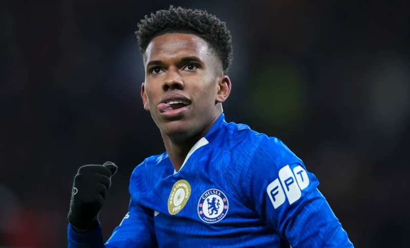 Vince™ tweet media