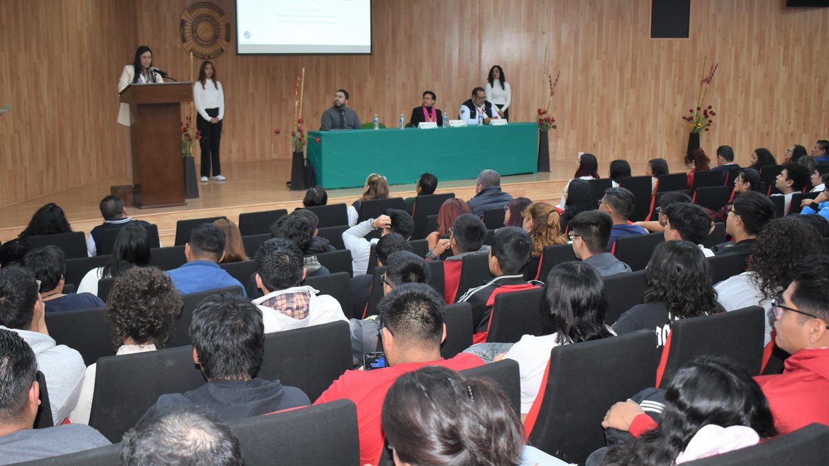 OficialUTN's tweet image. La División Académica de Tecnologías de la Información inauguró oficialmente la Exproy y Expotel 2025, evento en el que se llevarán a cabo cinco conferencias, más de 17 talleres y la presentación de proyectos desarrollados por la comunidad estudiantil, del 24 al 28 de noviembre.