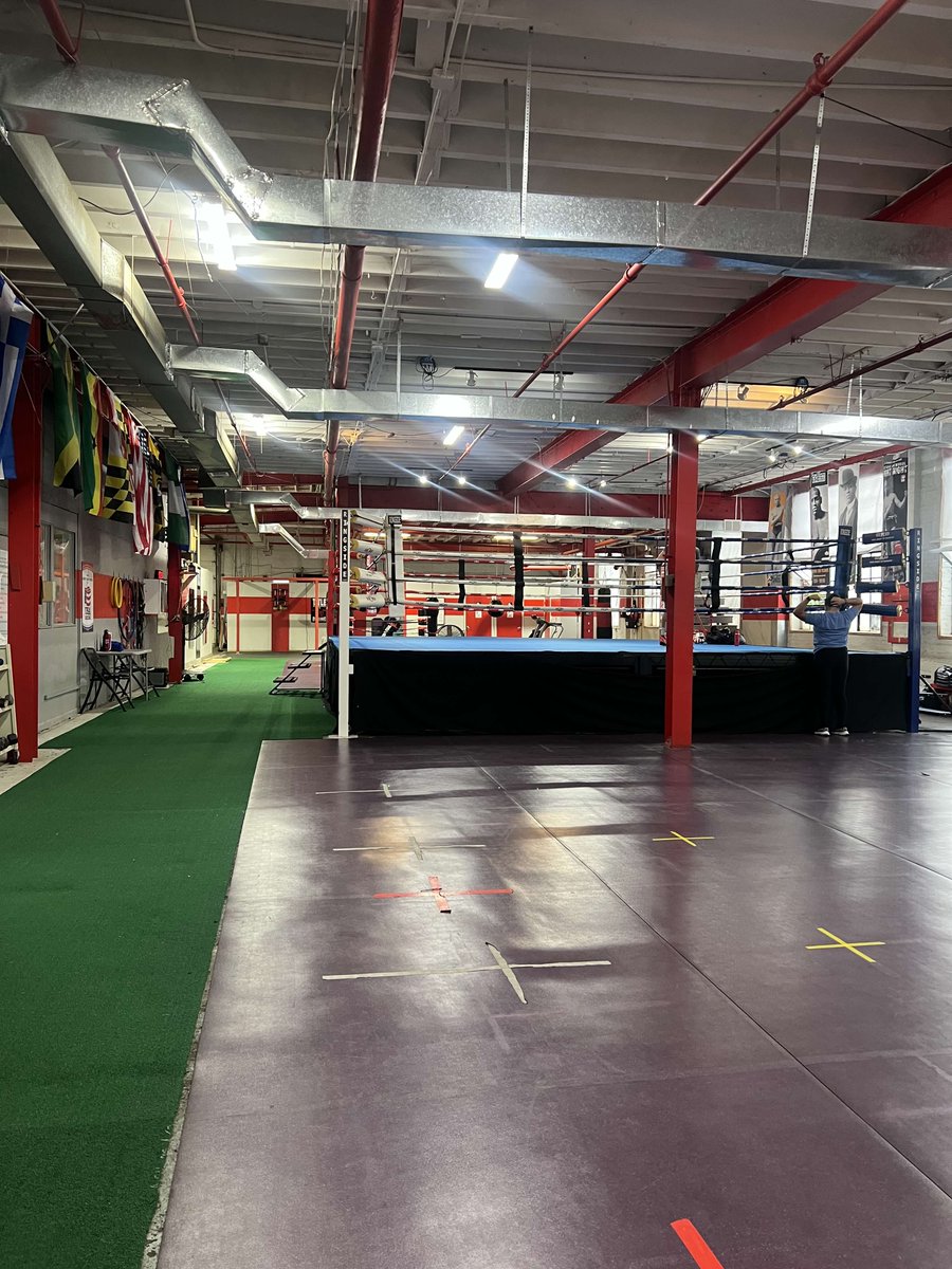 Johns Hopkins Connects tweet media