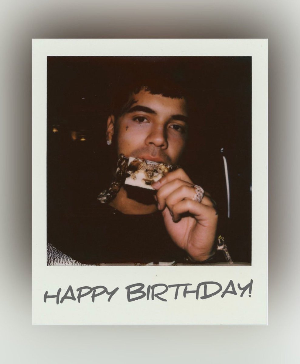 FELIZ CUMPLEAÑOS, EMMANUEL! 🥳

Nunca cambies, porque eres real y tienes cualidades increíbles! Te deseo solo cosas buenas, te lo mereces! 🐐

RHLM 🖤👹