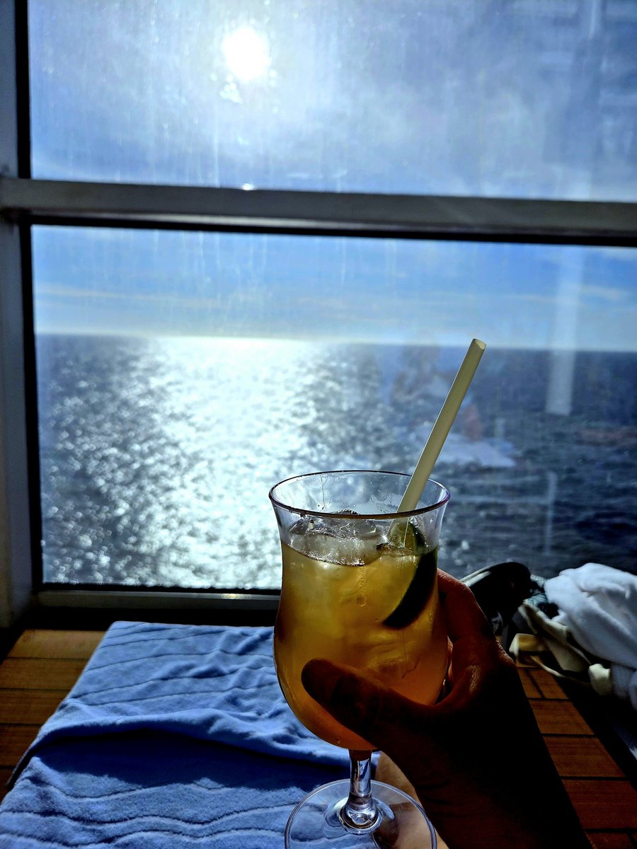 jaydee_757's tweet image. Bora Bora &amp;amp; 1.5 week cruise is a good way to enjoy financial freedom from shitcoin PROFITS taken from HODLERS!

Yall ready to make MORE $? Rise will be HISTORICAL &amp;amp; I will PERSONALLY use #XRPArmy as my last EXIT LIQUIDITY during the 🚀📈🤣 #NotEvenTrolling #ExitLiquidity $XRP…