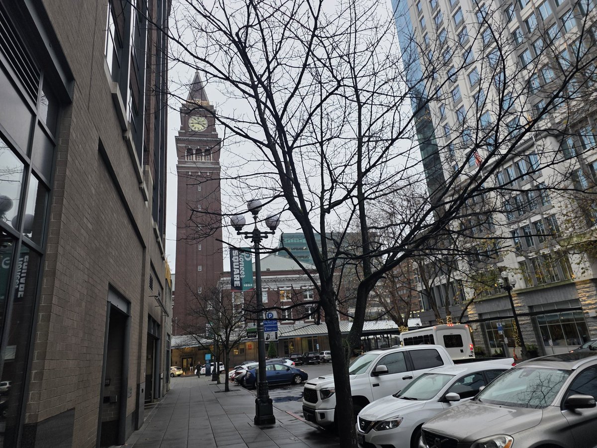 AkinPariola tweet media