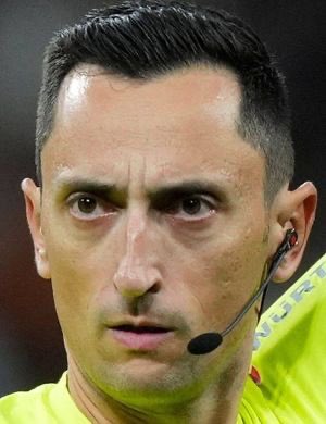 Fener maçına atayacağın hakemi buldun! #GSvUSG