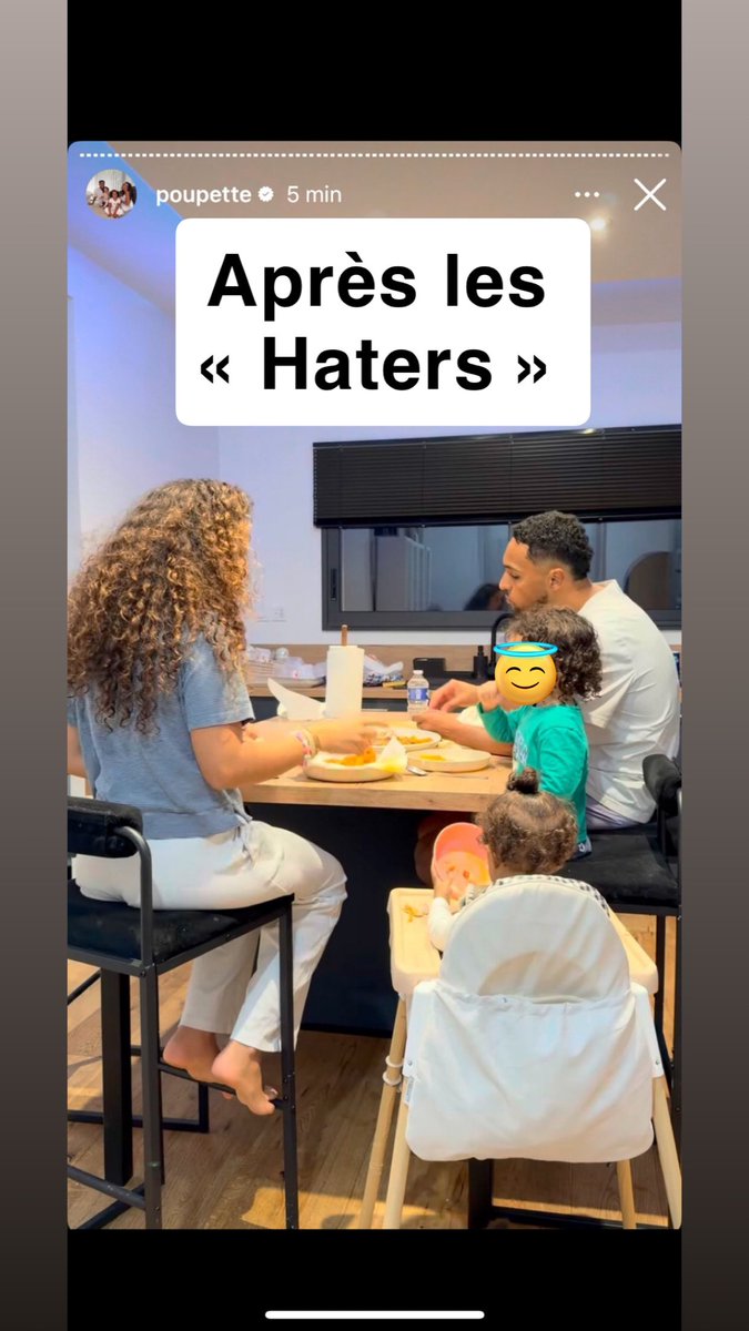 ✨𝓒𝓱𝓸𝓾𝓫𝓲 ✨™️ tweet media