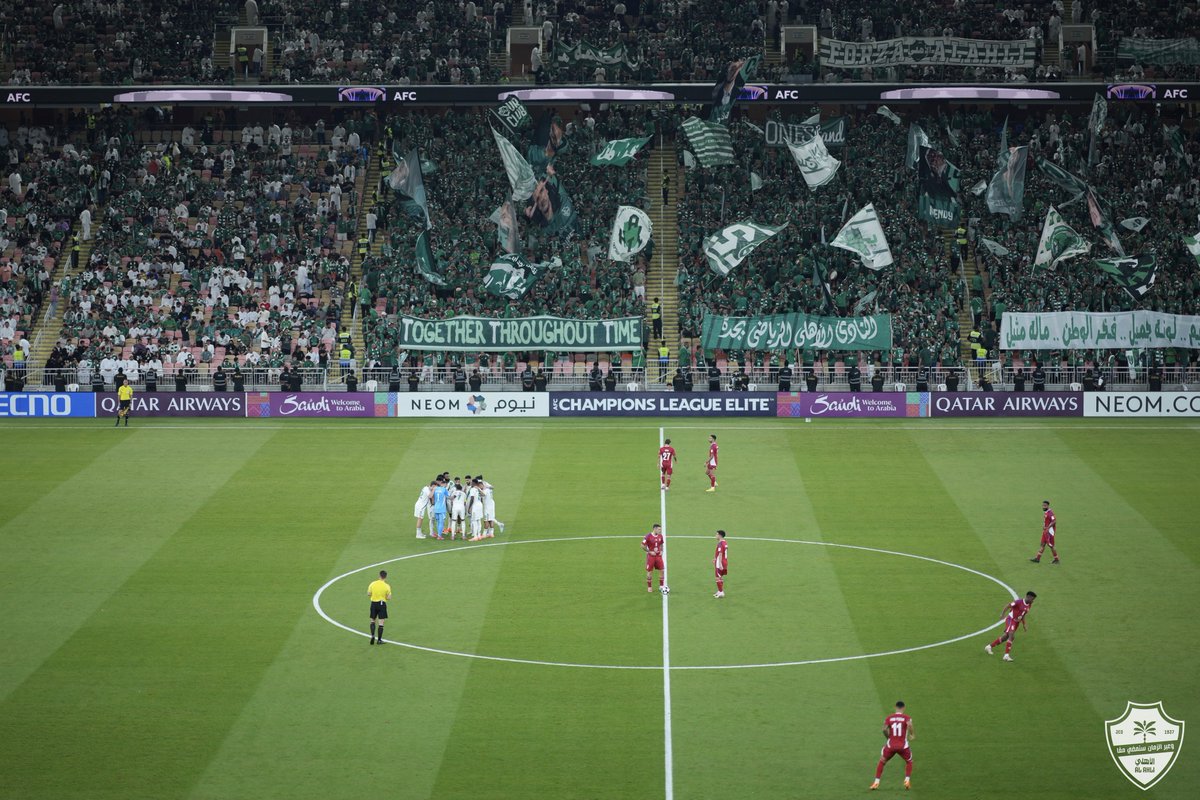 حضور الجماهير السعودية آسيويا هذه الجولة 🏟️ 

• 🟢 الأهلي ضد الشارقة — 18.117 مشجع
• 🔵 الهلال ضد الشرطة — 23.637 مشجع
—-
الاتحاد لم يلعب على أرضه في هذه الجولة.