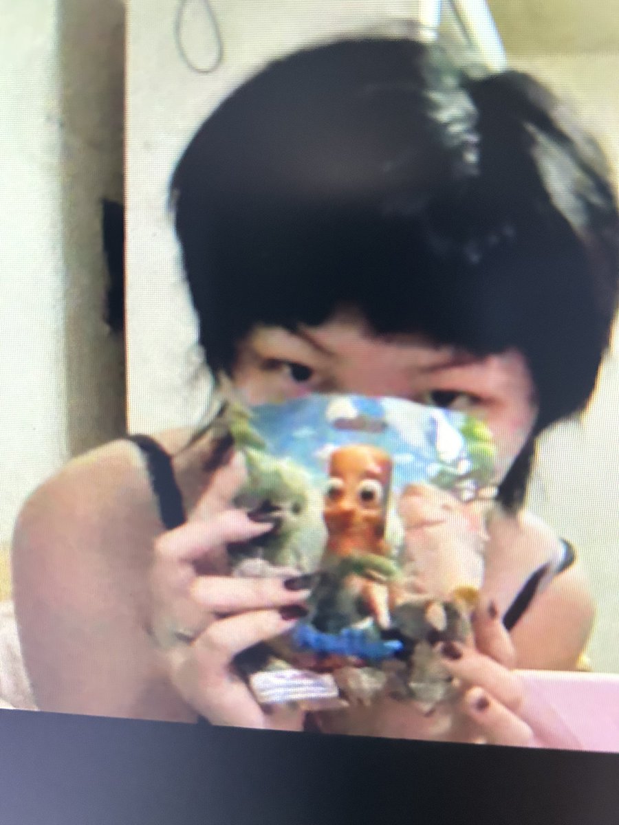 linkdozapi's tweet image. MINHA MULHER + O BrainROT SURPRESA QUE COMPREI PRA ELA DE ANIVERSÁRIO 🩷🩷🩷🩷🩷 namorada melhor não tem!