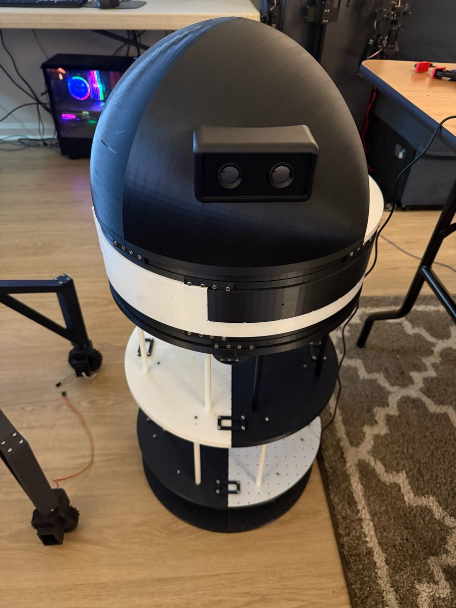 NickBuilds11's tweet image. Our first prototype build of @sourccey several months ago 😊

We have come a LONG way since then