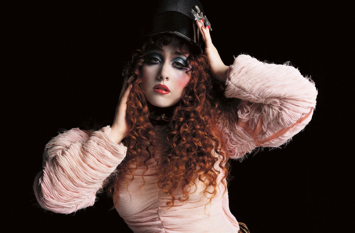 PopBase's tweet image. Chappell Roan&apos;s new RIAA certifications:

• Good Luck, Babe! — 6x Platinum 
• Pink Pony Club — 5x Platinum
• HOT TO GO! — 4x Platinum
• Casual — 2x Platinum
• My Kink Is Karma — Platinum 
• The Giver — Gold
• Subway — Gold