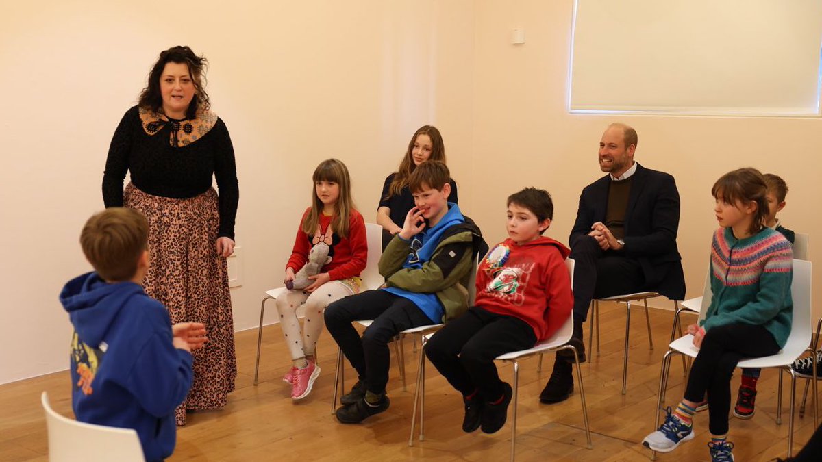 KensingtonRoyal's tweet photo. Celebrating the creativity and confidence-building work of Gwneud. Make. Do.

This comedy school is breaking down barriers to arts participation here in North Wales. GMD offers a safe, supportive space for adults and young people to explore comedy, develop skills, and express individuality. From sketch writing to character work, this community-led initiative is proving that laughter can be a powerful tool for connection and change.