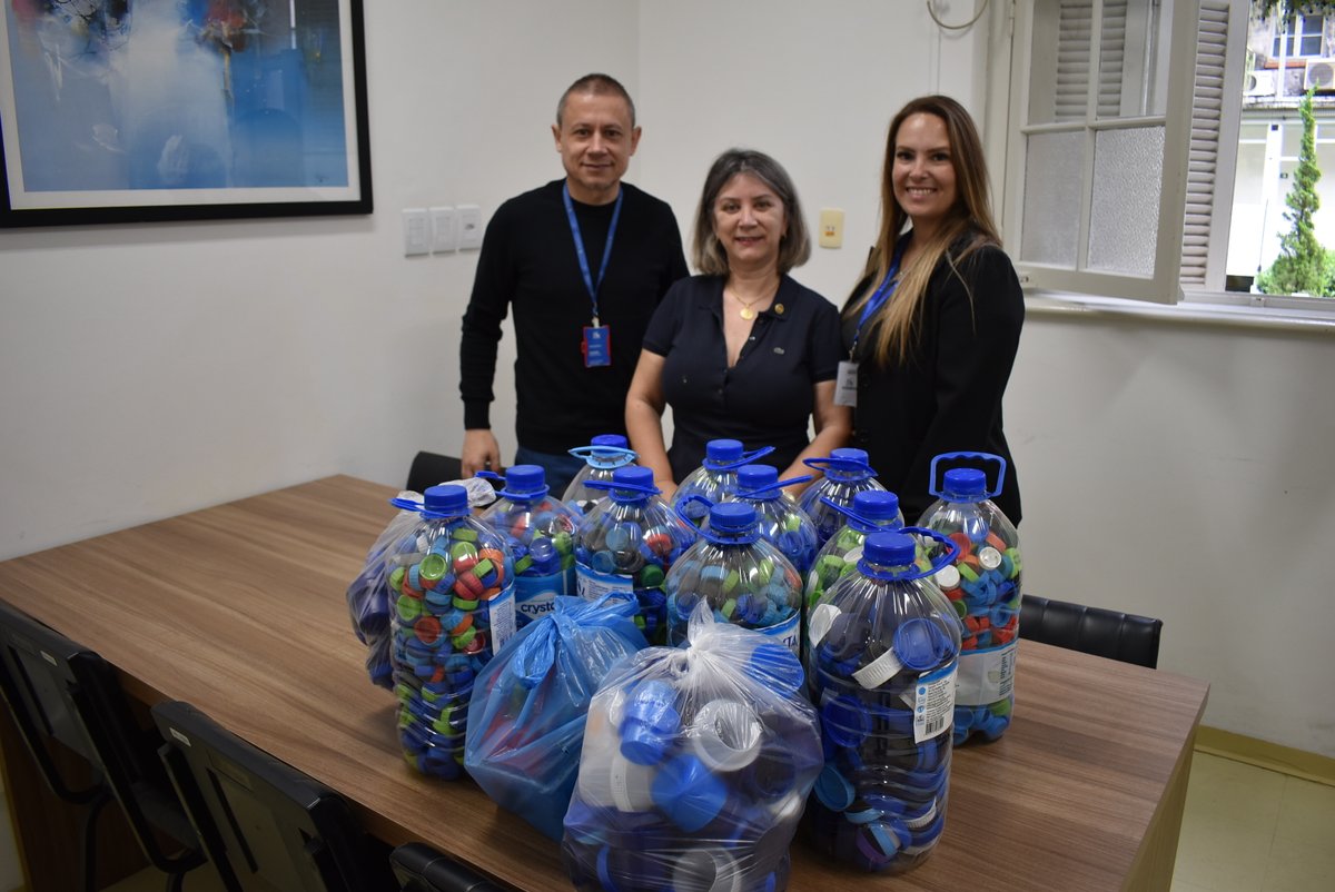 O Rotary Club de Santa Cruz do Sul, RS, doou tampas plásticas ao Projeto Bem na Tampa, iniciativa realizada pelo Hospital Santa Cruz, no município.
#Rotary #PessoasEmAção