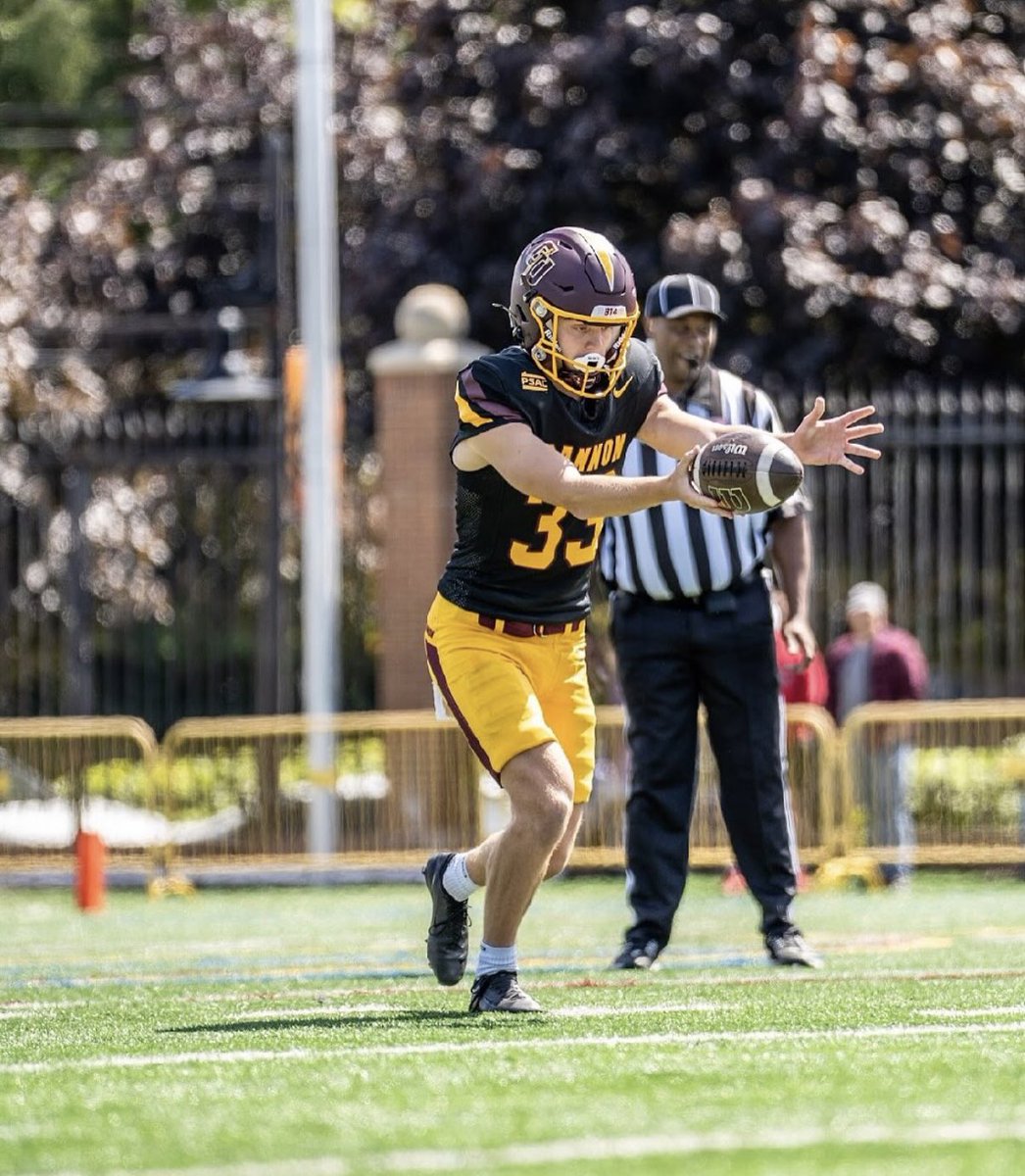 julien_mazz's tweet image. After a great conversation with @Coach_KuligJ and @Mr_Consistent_2. I am honored to have received an offer from Gannon University!
@HKA_Tanalski @shanee_mc @HKA_Baltar @RedDevilsCLFB @ClarenceDevilFB @LITMINC @WNYAthletics @FootballGannon