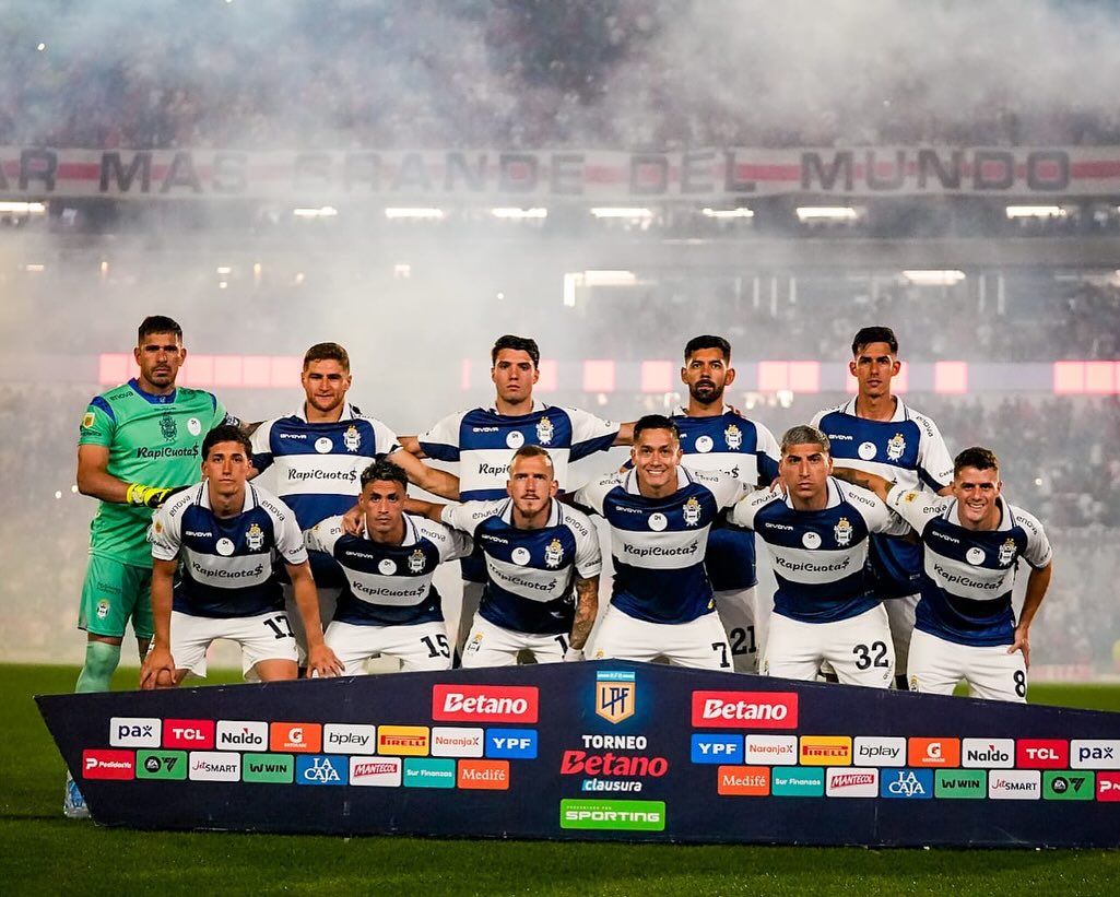 Tres partidos. 270 minutos.
Hagan feliz a esta gente y se los recordará para siempre.

#GELP #CGE